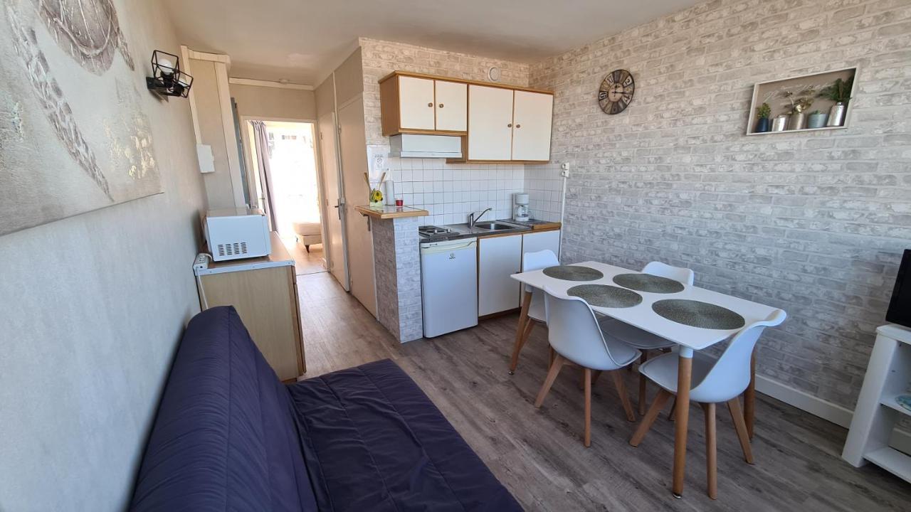 Residence Du Bord De Mer 9 Appartements Avec Une Vraie Vue Mer Ле-Трепор Екстер'єр фото